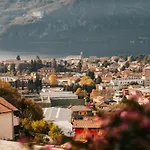 Larius - View - Free Parking *