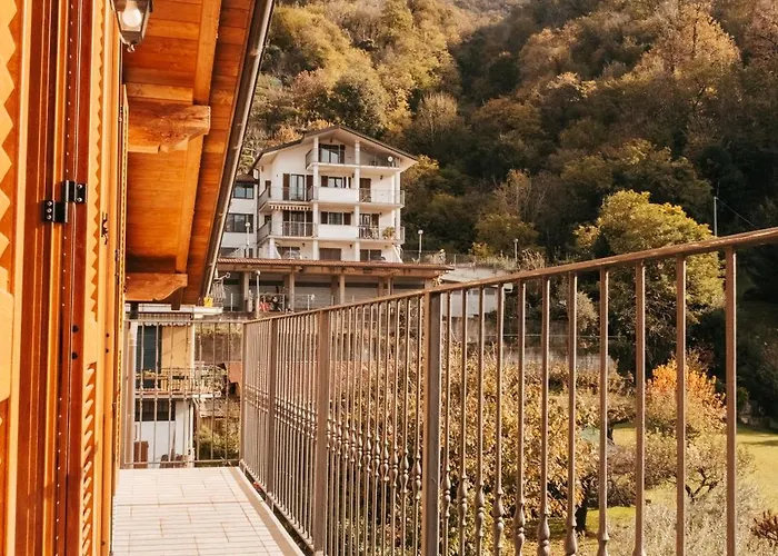 Larius - View - Free Parking Apartament